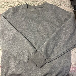 ALO Yoga Women’s Heather Gray Crewneck Sweater